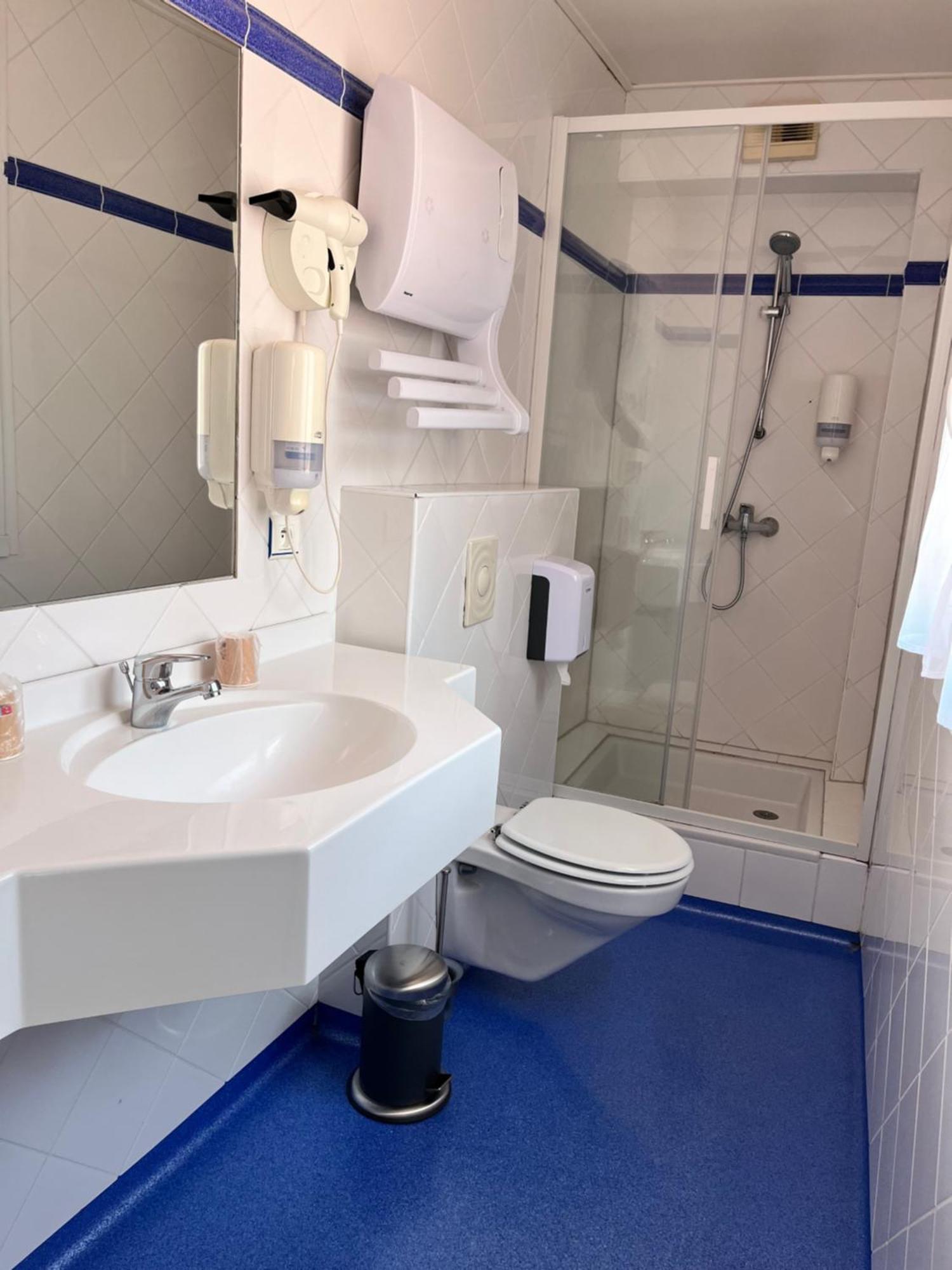 Hotel Du Nord - Ville-Haute Saint-Flour  Ngoại thất bức ảnh