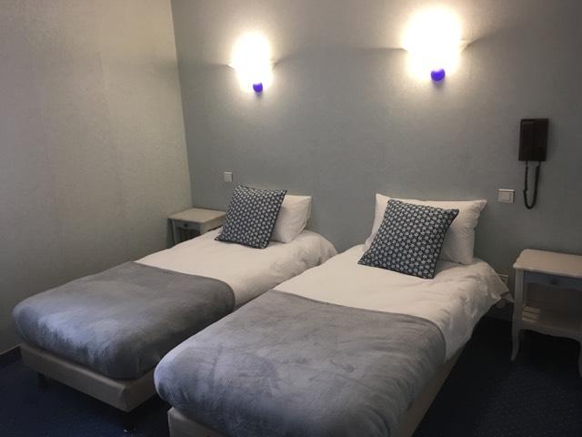Hotel Du Nord - Ville-Haute Saint-Flour  Ngoại thất bức ảnh